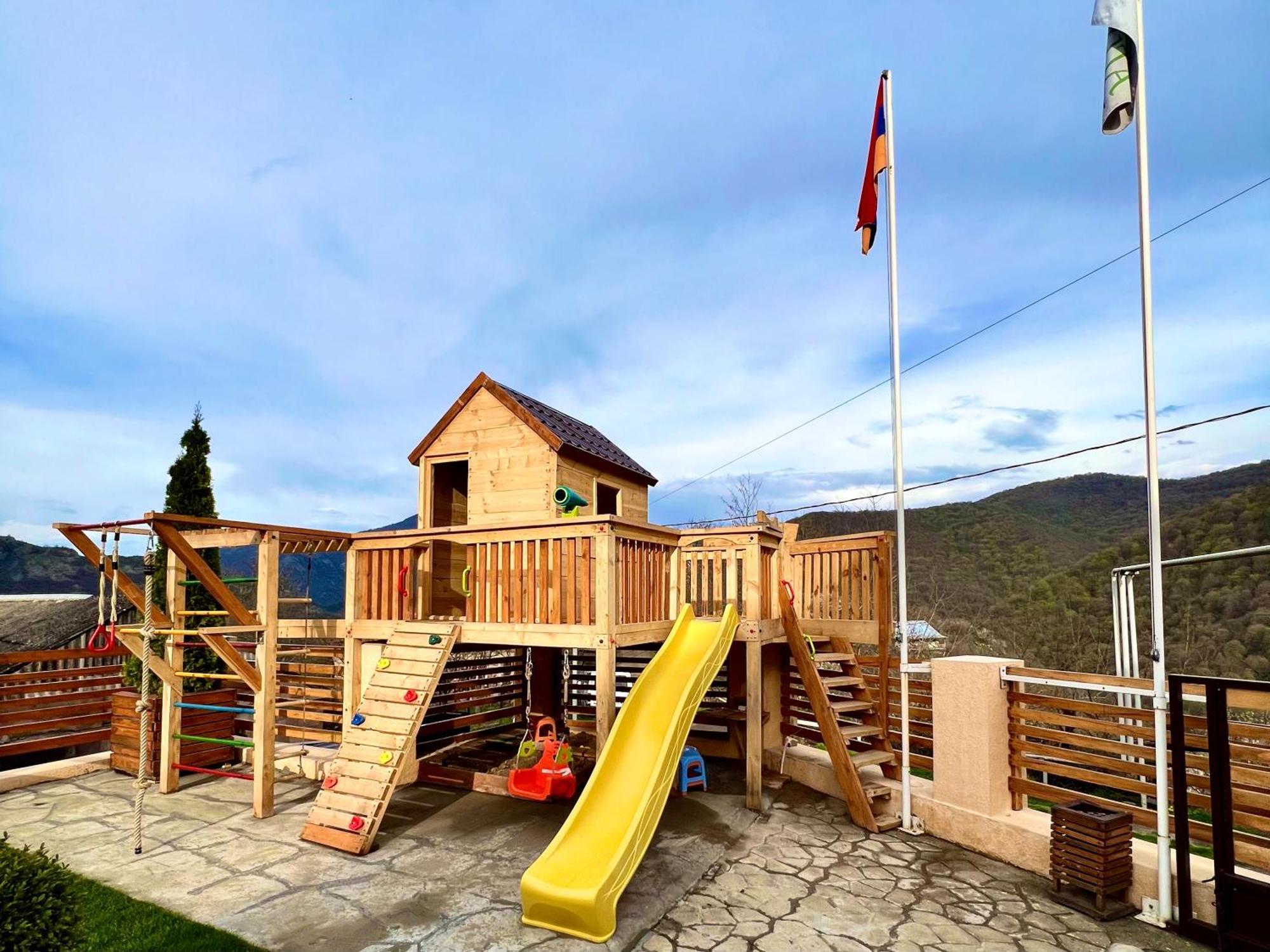 Dilivita Rest House Dilisan Kültér fotó