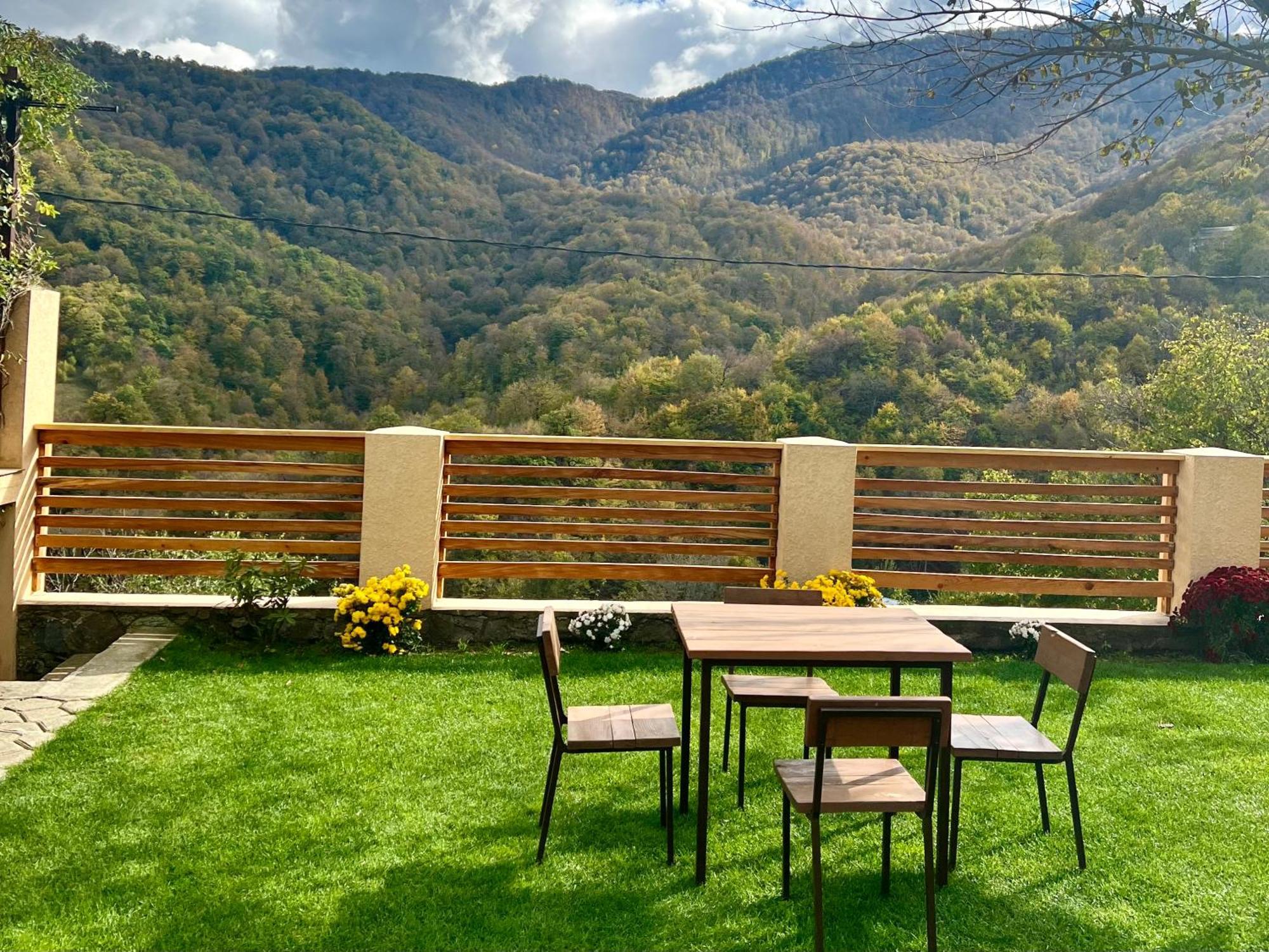 Dilivita Rest House Dilisan Kültér fotó